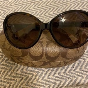 Coach  sunglases